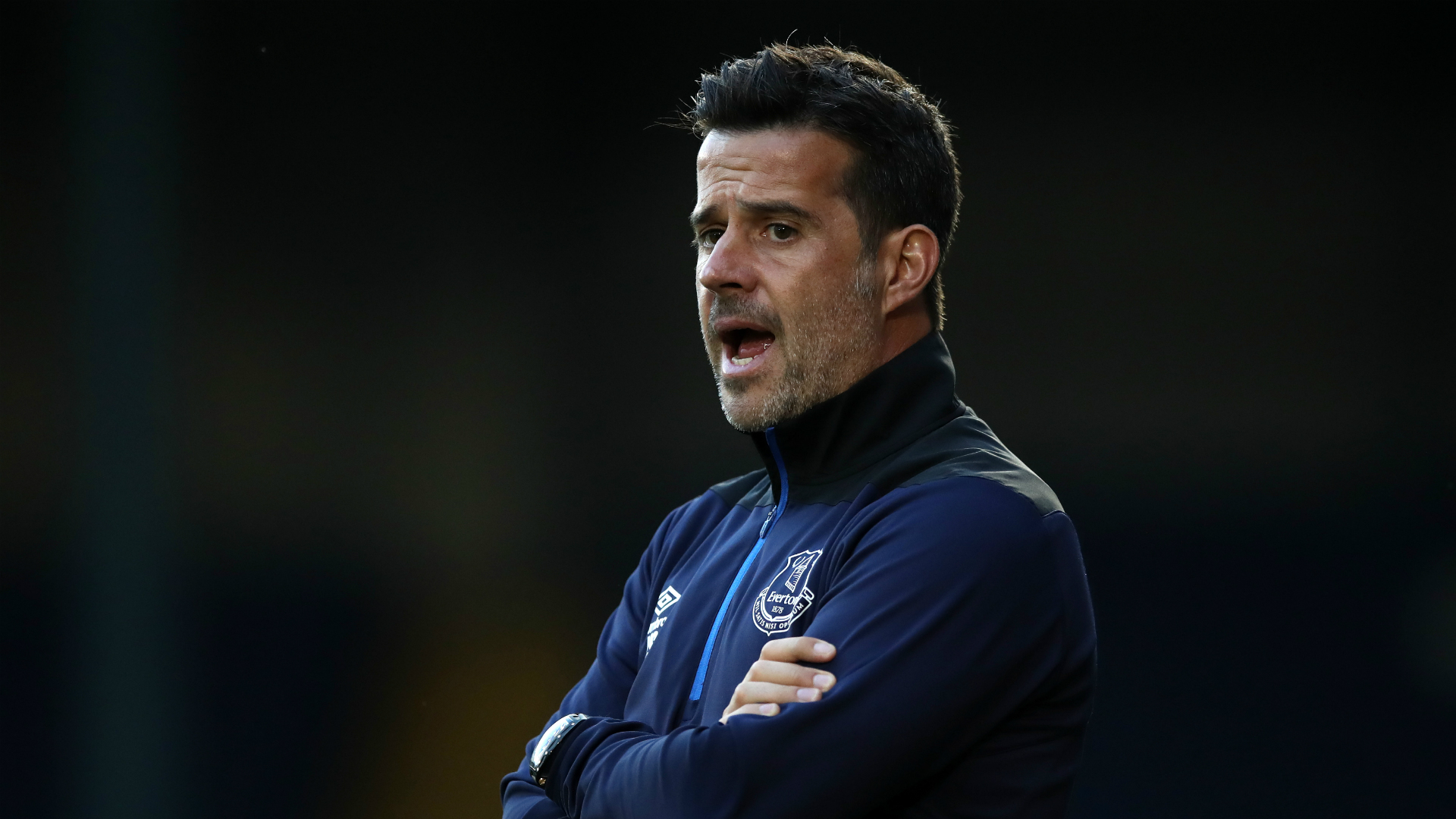 他们在限制 他们在限制